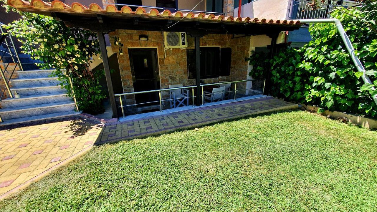 Appartamento Katina'S House Vourvourou Esterno foto